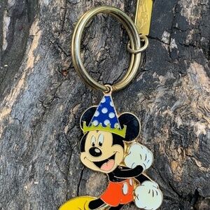 Vintage Disney Mickey Mouse Keychain Mickey Wearing Blue Polka Dot Hat Metal 3"
